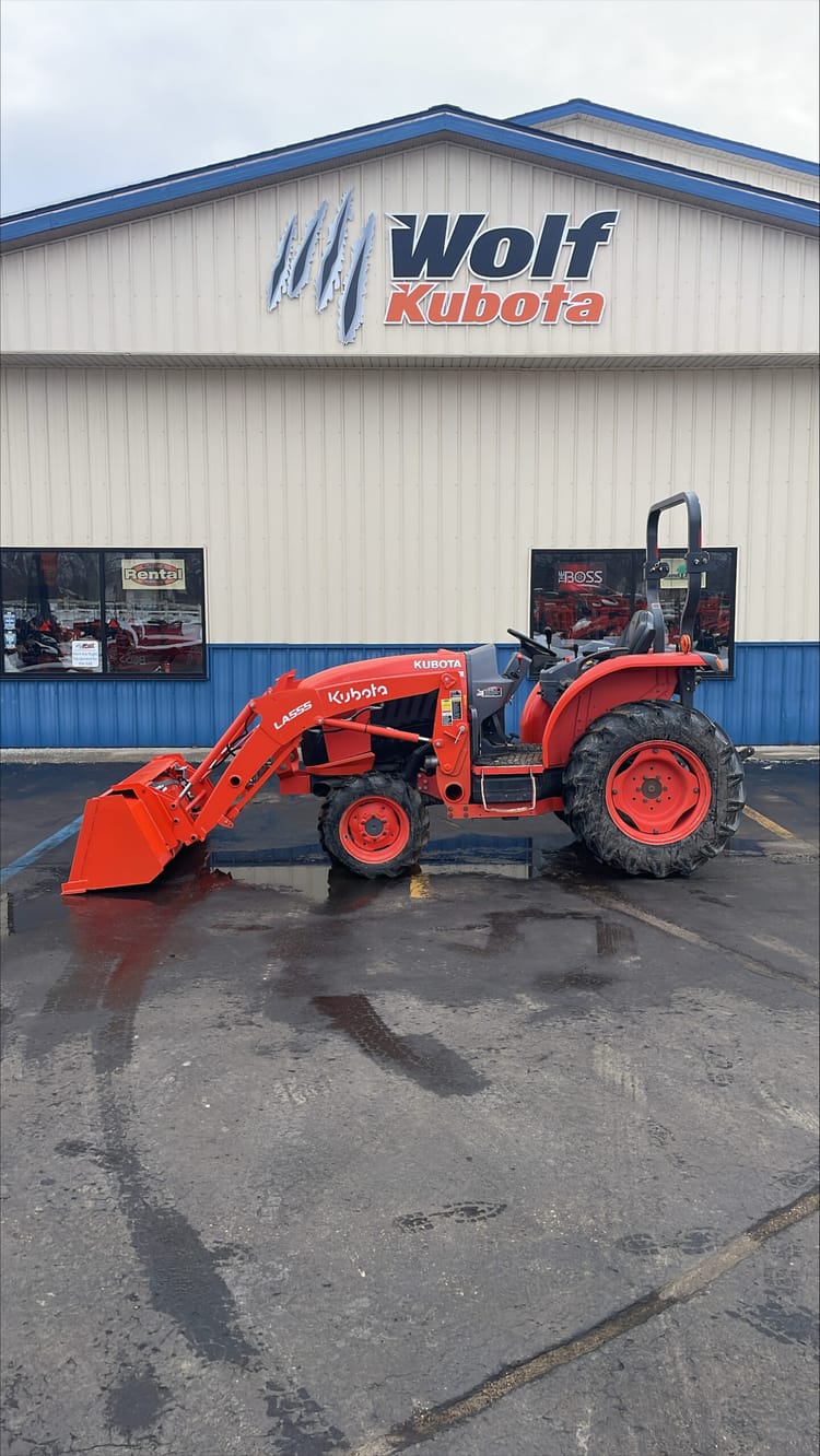 USED KUBOTA L3560GST TRACTOR WITH LOADER